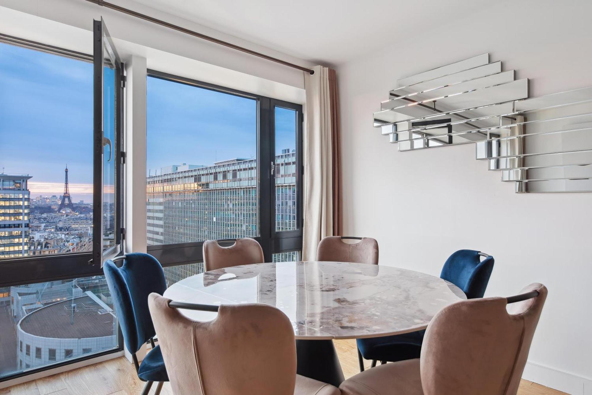 Paris Luxury Apartment 75M2 With Eiffel Tower View, 1 Min Metro, Parking Extérieur photo